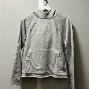 Atletha Xs grey hooded sweatshirt